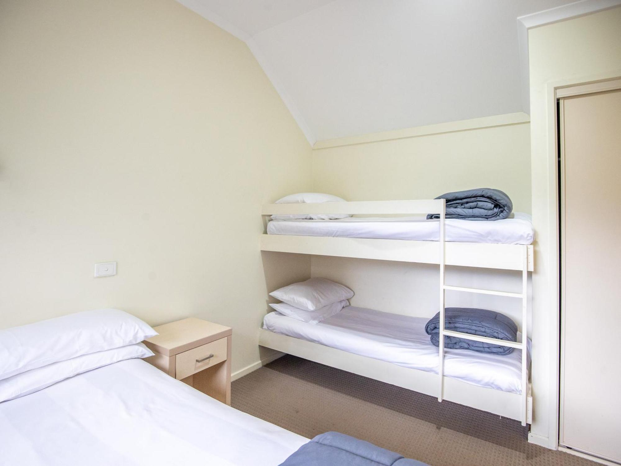 Nrma Bright Holiday Park Номер фото